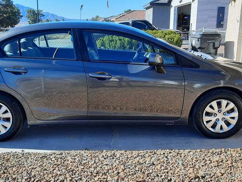 Used 2012 Honda Civic LX image 1