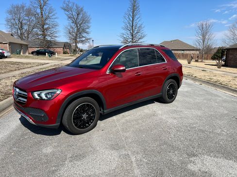 Used 2020 Mercedes-Benz GLE 450 4MATIC image 1