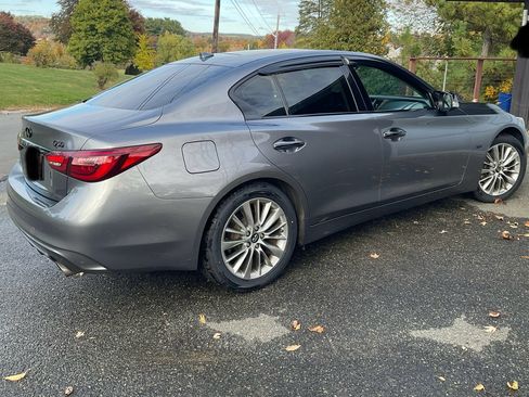 Used 2018 INFINITI Q50 Luxe image 4