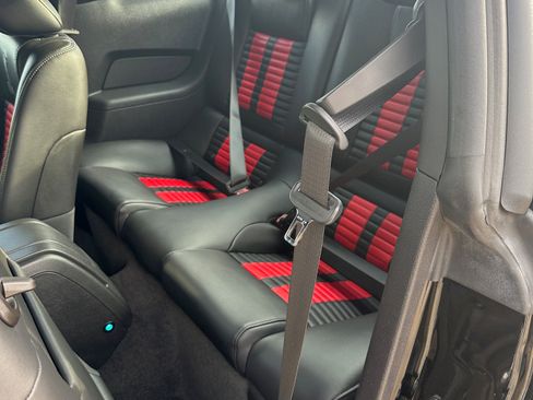 Used 2011 Ford Mustang Shelby GT500 w/ SVT Performance Pkg image 10