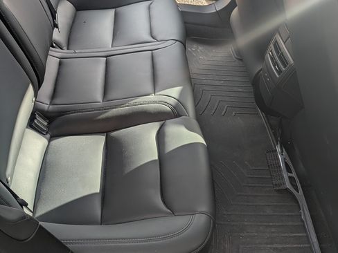 Used 2018 Tesla Model S 100D image 4