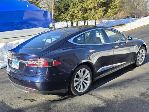 Used 2014 Tesla Model S image 5