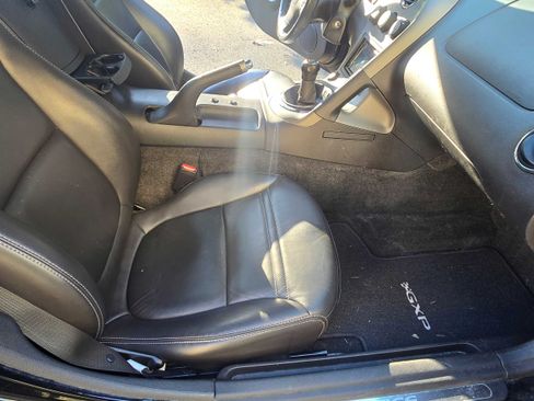 Used 2008 Pontiac Solstice GXP w/ Premium Package image 19