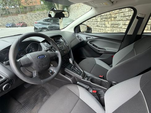 Used 2013 Ford Focus S FWD image 10