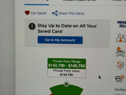 Used 2025 Porsche 911 Carrera image 5