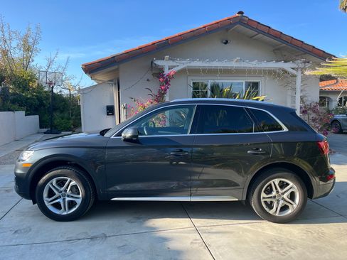 Used 2018 Audi Q5 2.0T Premium Plus w/ Premium Plus Package image 9