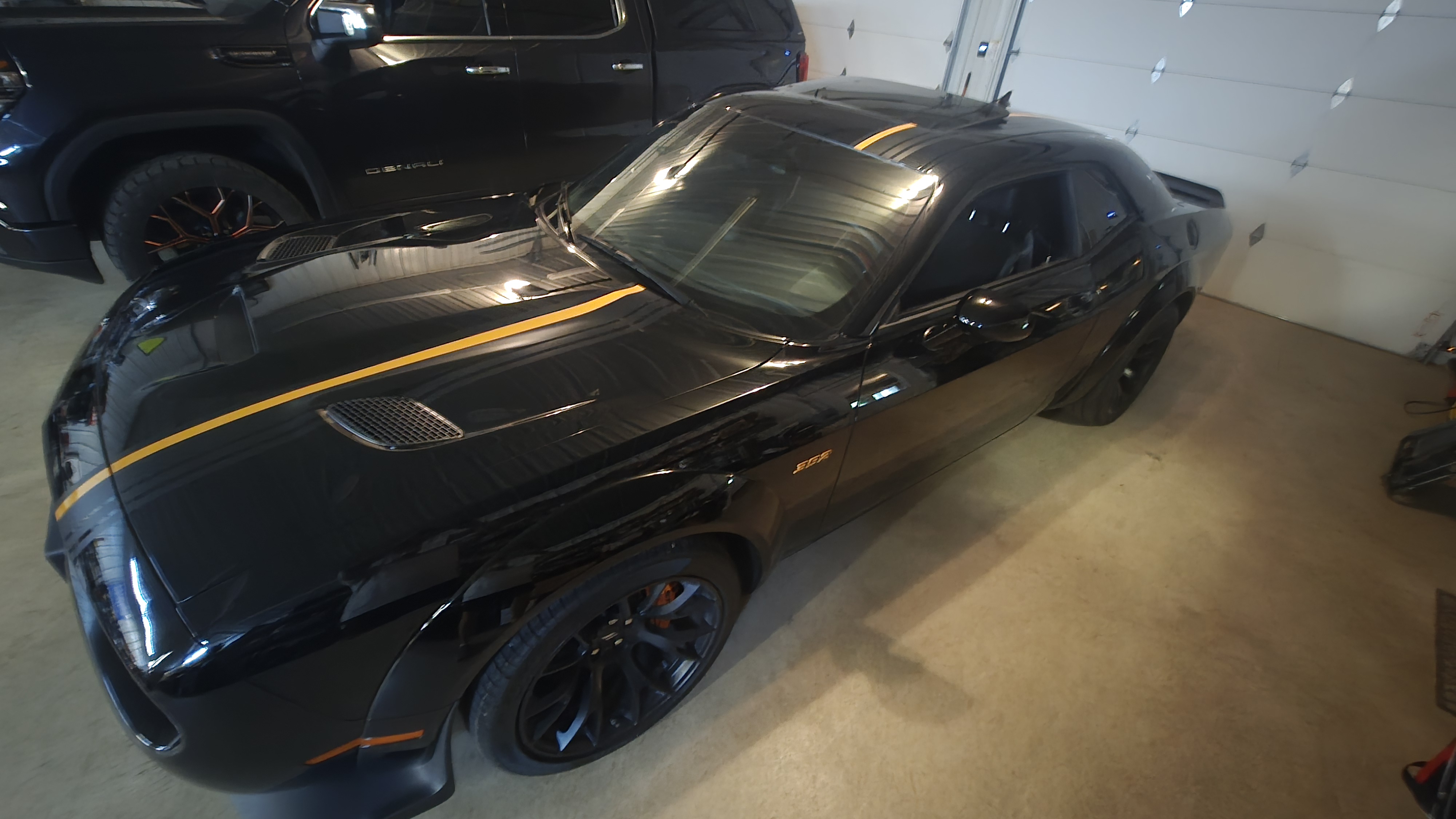Used 2023 Dodge Challenger R/T Scat Pack RWD image 6