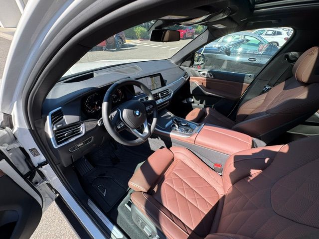 Used 2023 BMW X5 xDrive40i w/ Premium Package AWD/4WD image 10