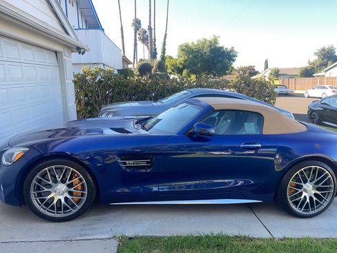 Used 2019 Mercedes-Benz AMG GT C image 5