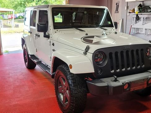 Used 2016 Jeep Wrangler Unlimited Sport image 5