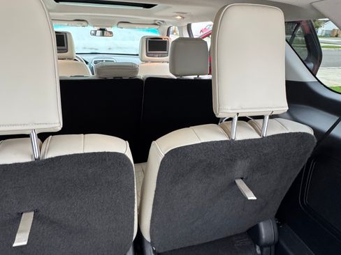 Used 2016 Ford Explorer Platinum image 15