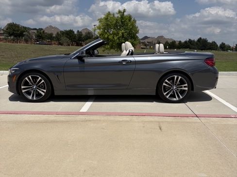 Used 2020 BMW 430i Convertible w/ Executive Package RWD image 17