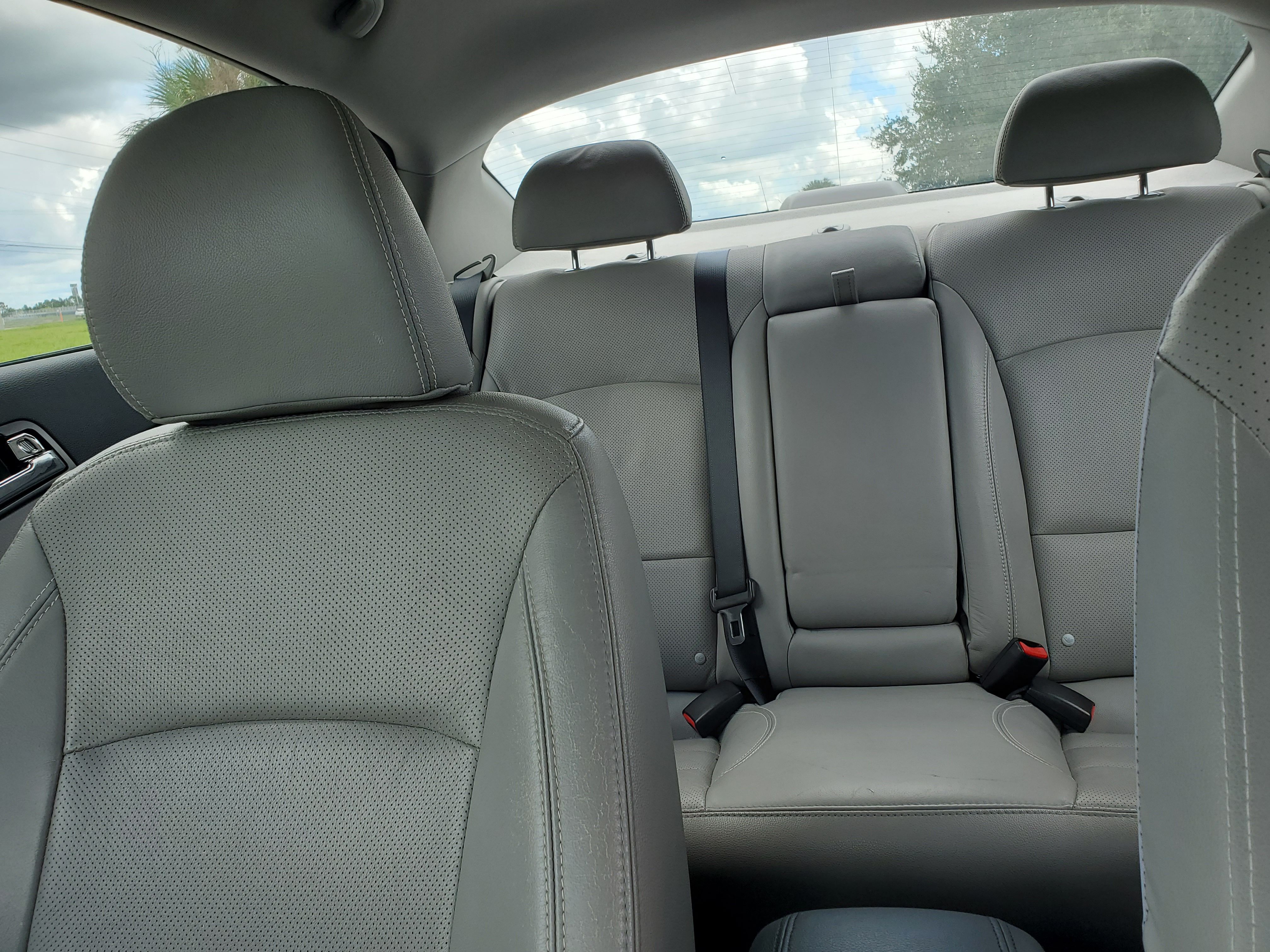 Used 2012 Kia Optima EX FWD image 12