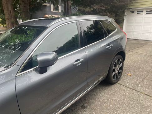 Used 2019 Volvo XC60 T5 Inscription w/ Protection Package Premier AWD/4WD image 4