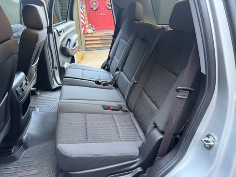 Used 2015 GMC Yukon SLE w/ Convenience Package image 6