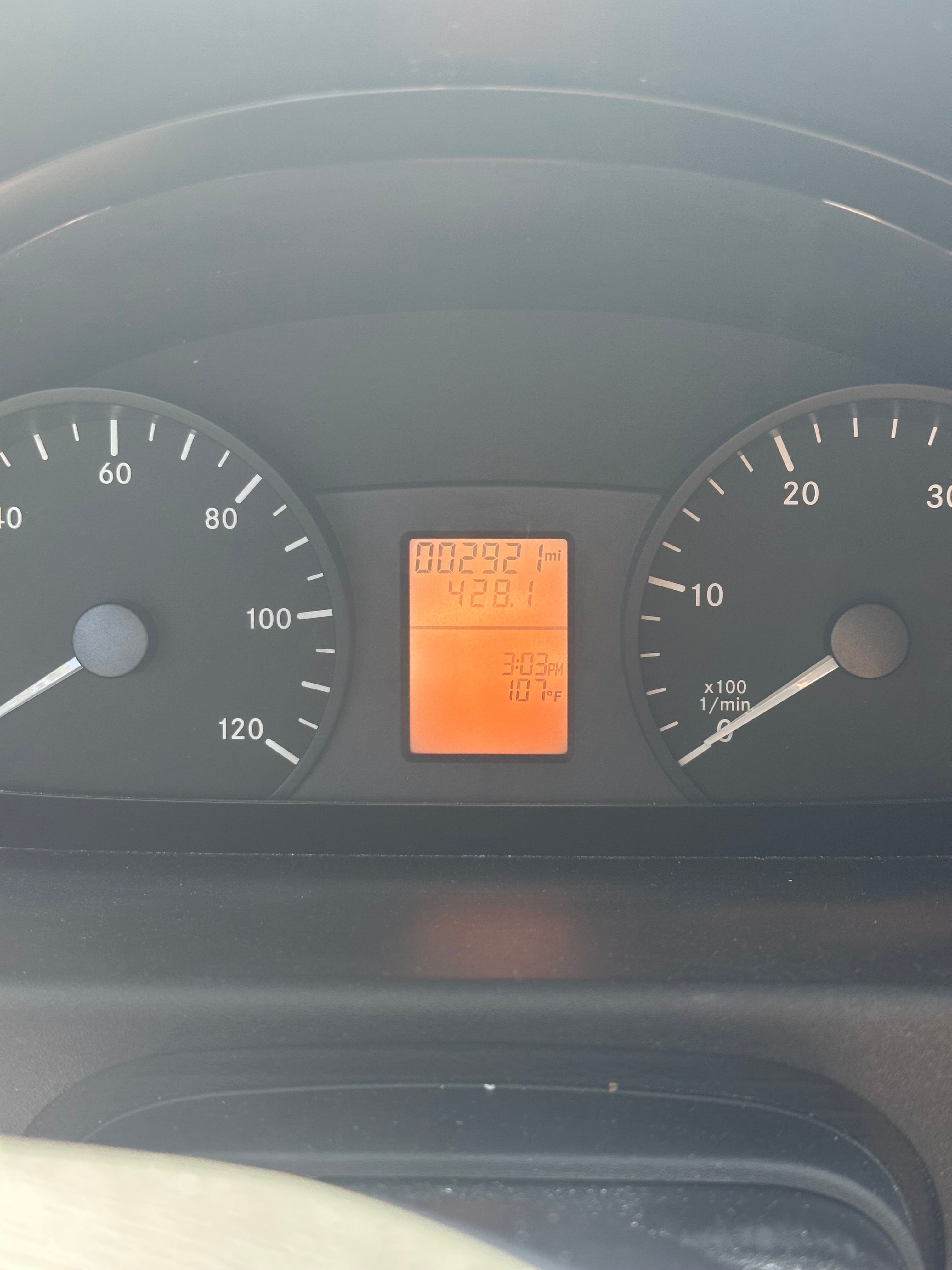 Used 2017 Mercedes-Benz Sprinter 2500 image 13