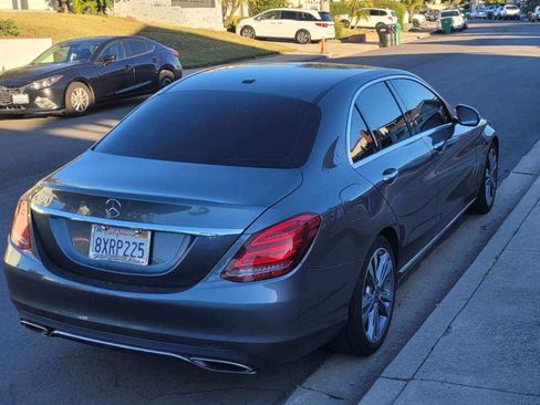 Used 2018 Mercedes-Benz C 300 Sedan image 11