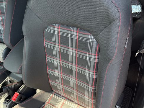 Used 2017 Volkswagen GTI Sport FWD image 13