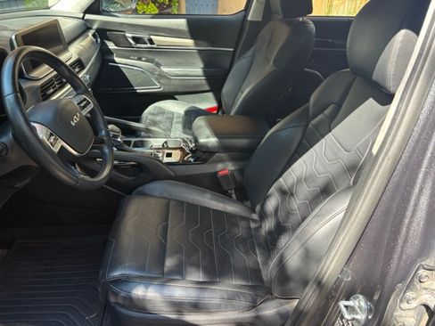 Used 2022 Kia Telluride SX w/ SX Prestige Package AWD/4WD image 12