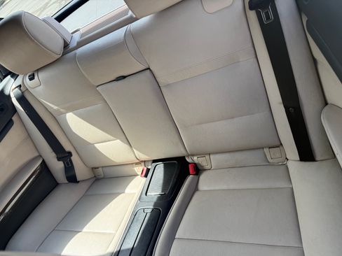 Used 2012 BMW 328i Convertible RWD image 16