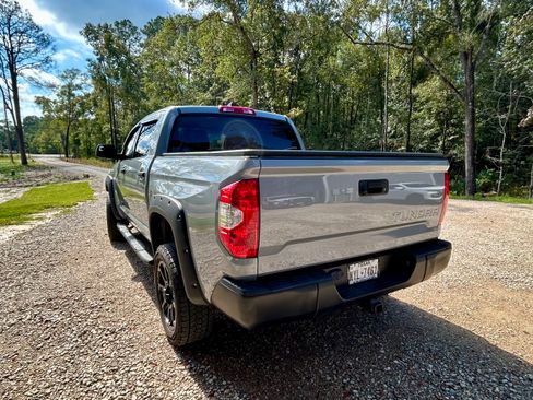 Used 2020 Toyota Tundra SR5 image 2