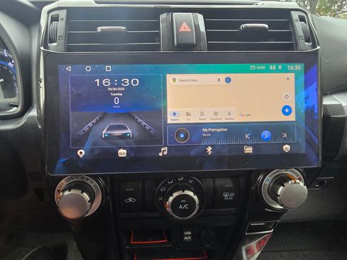 Used 2017 Toyota 4Runner TRD Pro image 18