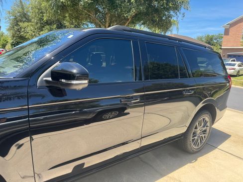 Used 2025 Ford Expedition Max Platinum w/ Stealth Performance Package AWD/4WD image 5
