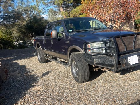 Used 2006 Ford F250 Lariat image 24
