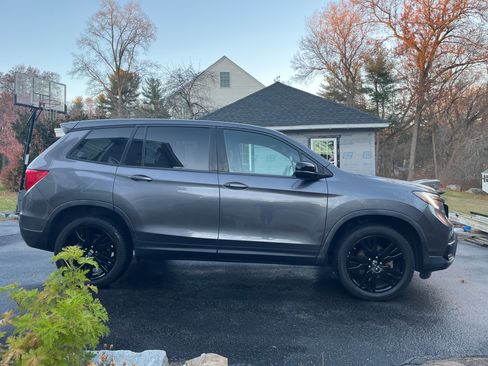 Used 2019 Honda Passport Sport image 5