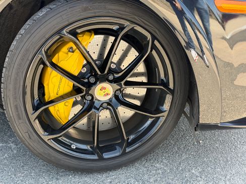 Used 2020 Porsche Cayenne Turbo S AWD/4WD image 5