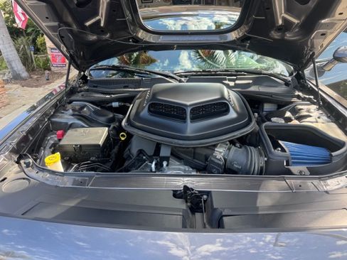 Used 2015 Dodge Challenger R/T Scat Pack RWD image 16