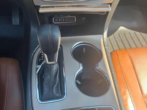 Used 2016 Jeep Grand Cherokee Summit image 12