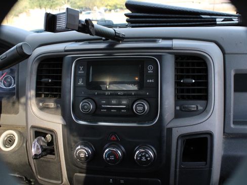 Used 2015 RAM 1500 Tradesman w/ Power & Remote Entry Group image 18