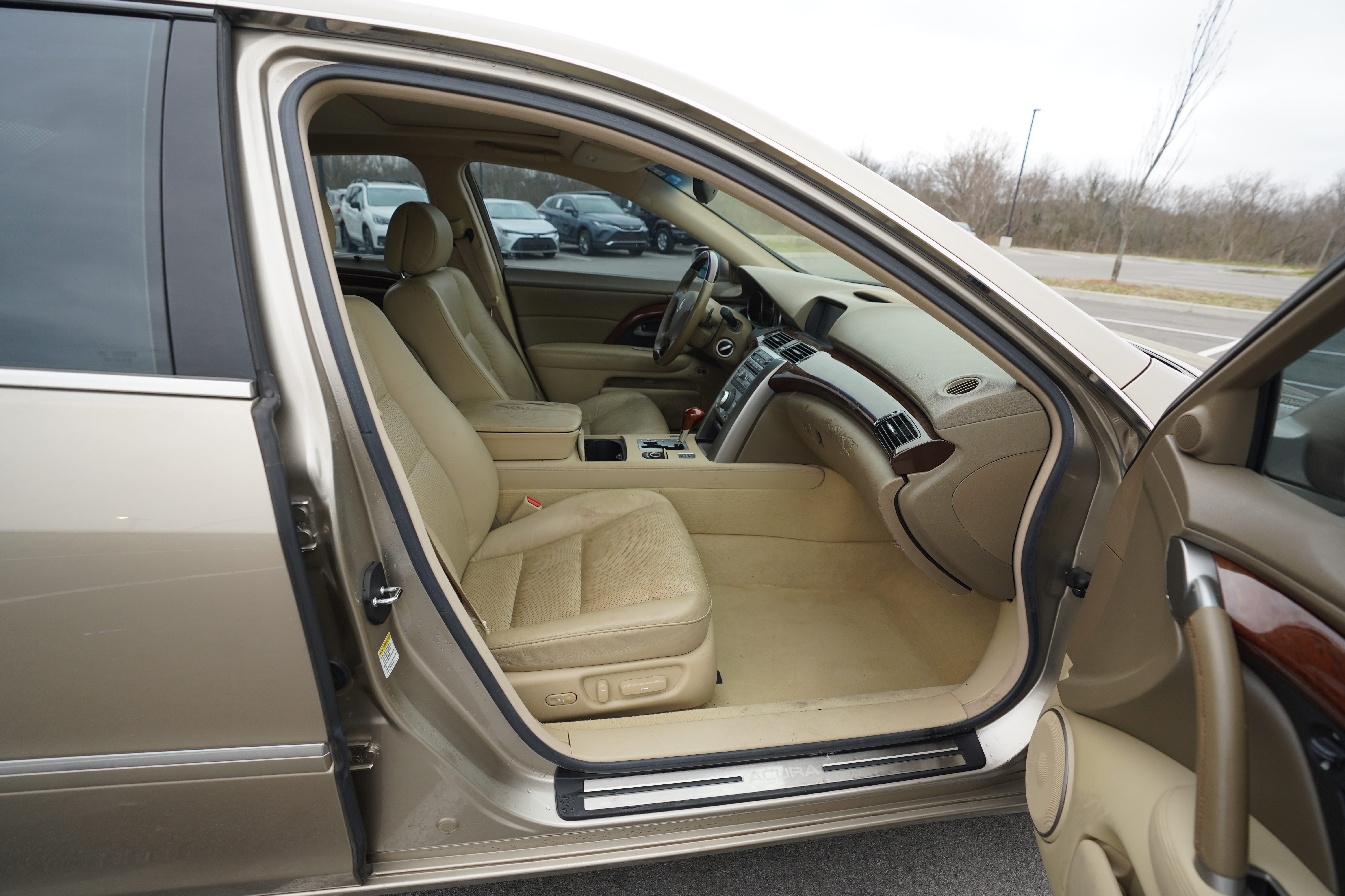 Used 2006 Acura RL AWD/4WD image 25