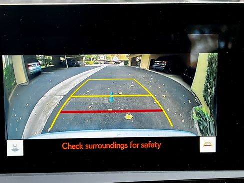 Used 2024 Lexus ES 300h F Sport image 12