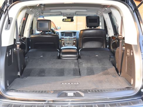 Used 2017 Nissan Armada Platinum w/ Captain Seat Package AWD/4WD image 32