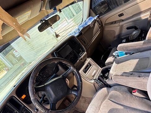 Used 2002 Chevrolet Silverado 1500 LS image 5