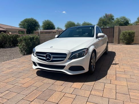 Used 2015 Mercedes-Benz C 300 Sedan image 1