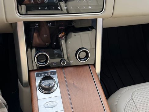 Used 2020 Land Rover Range Rover HSE AWD/4WD image 18