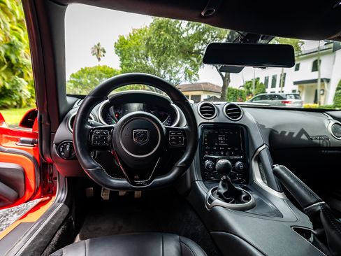 Used 2013 SRT Viper SRT-10 image 10