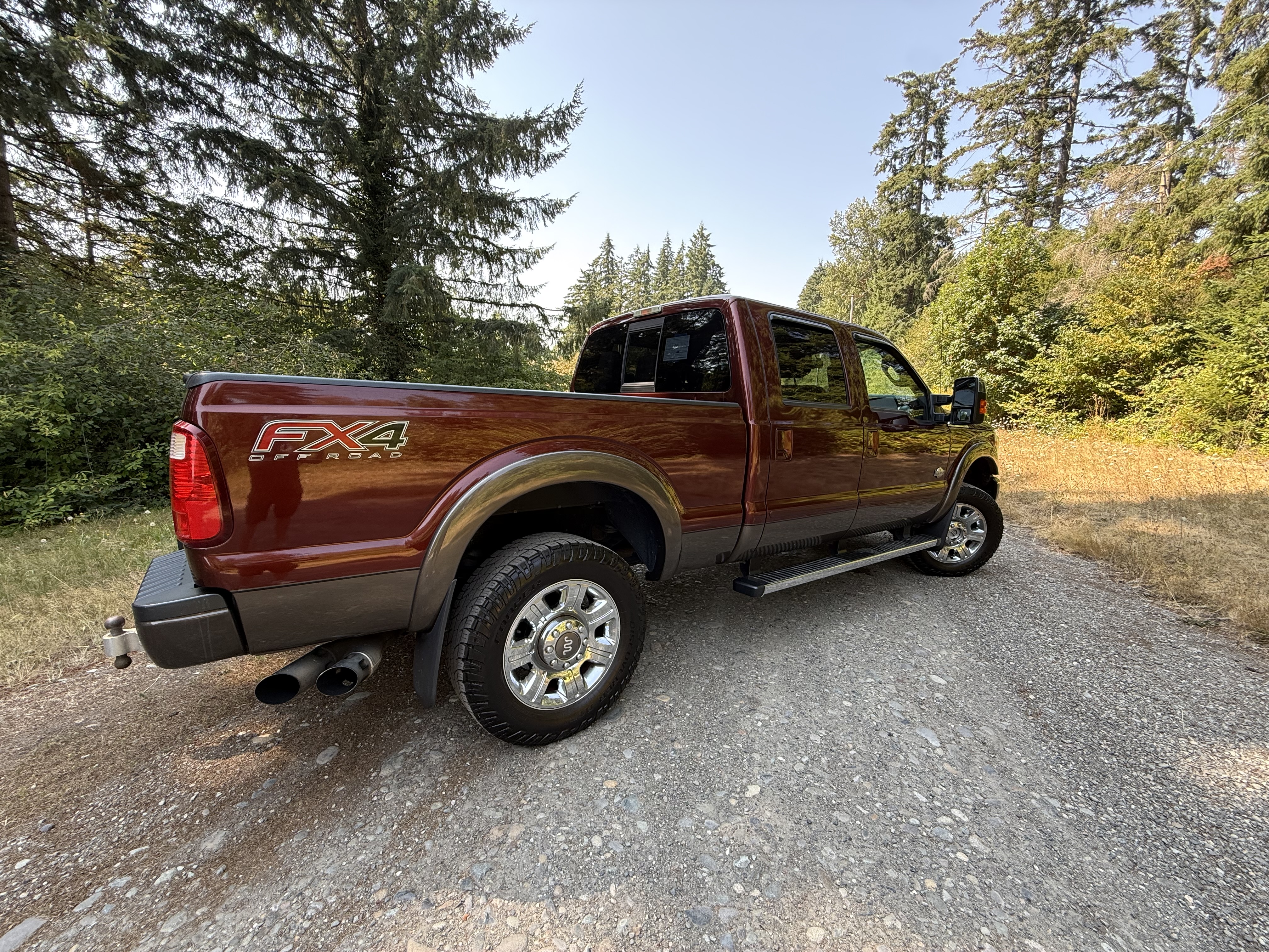 Used 2015 Ford F350 King Ranch w/ FX4 Off-Road Package AWD/4WD image 20
