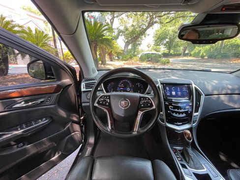 Used 2014 Cadillac SRX Luxury w/ Driver Awareness Package FWD image 10
