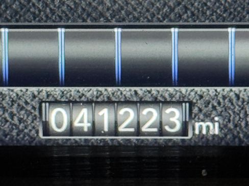 Used 2021 RAM 1500 Limited image 1