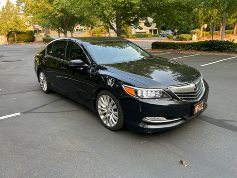 Used 2014 Acura RLX w/ Technology Package FWD image 2