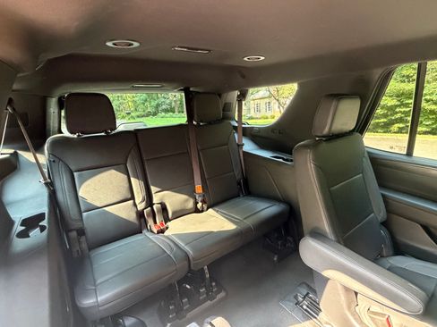 Used 2023 Chevrolet Tahoe LT RWD image 23