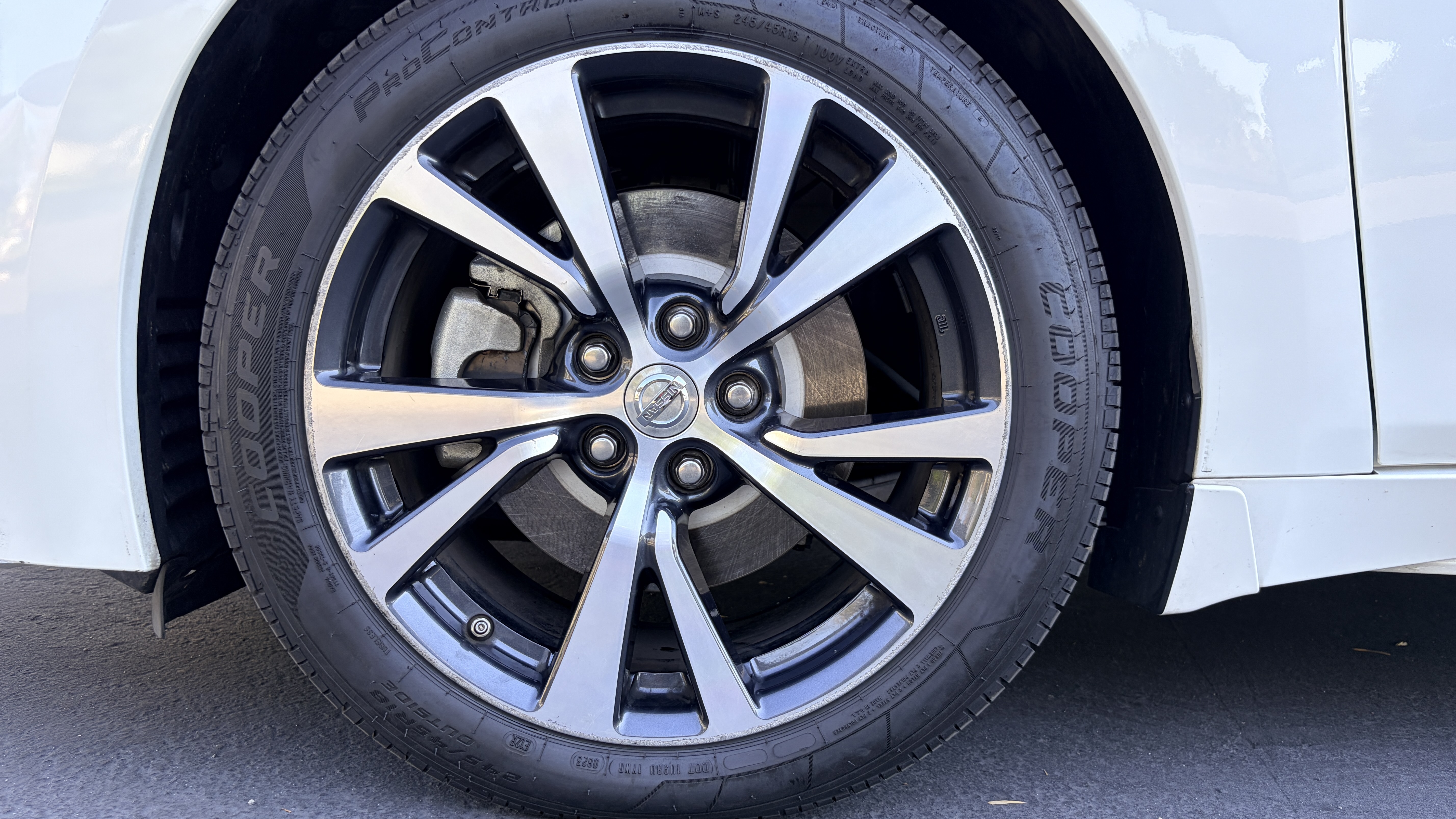 Used 2017 Nissan Maxima 3.5 SV FWD image 24