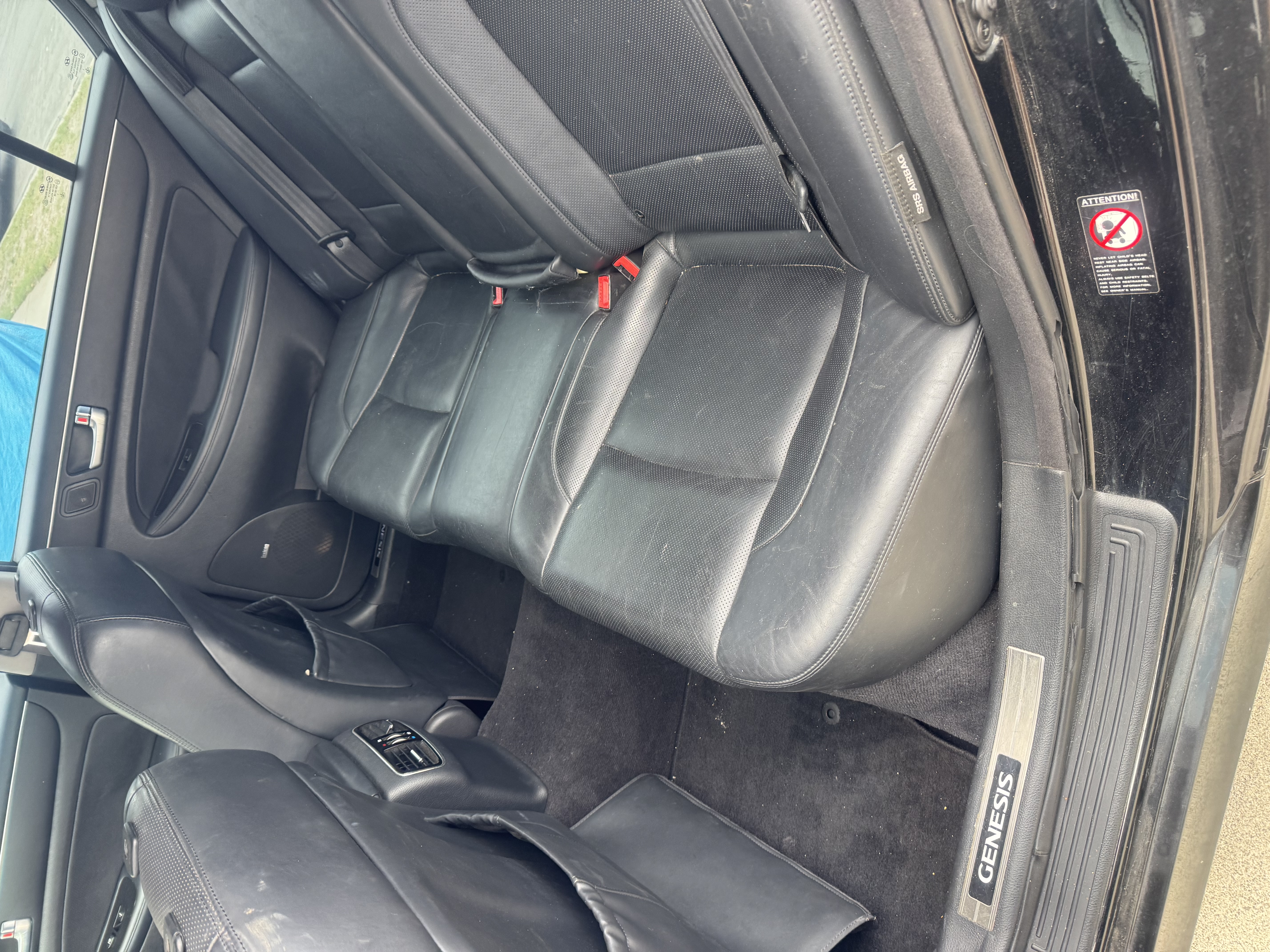 Used 2012 Hyundai Genesis 5.0 R-Spec RWD image 5