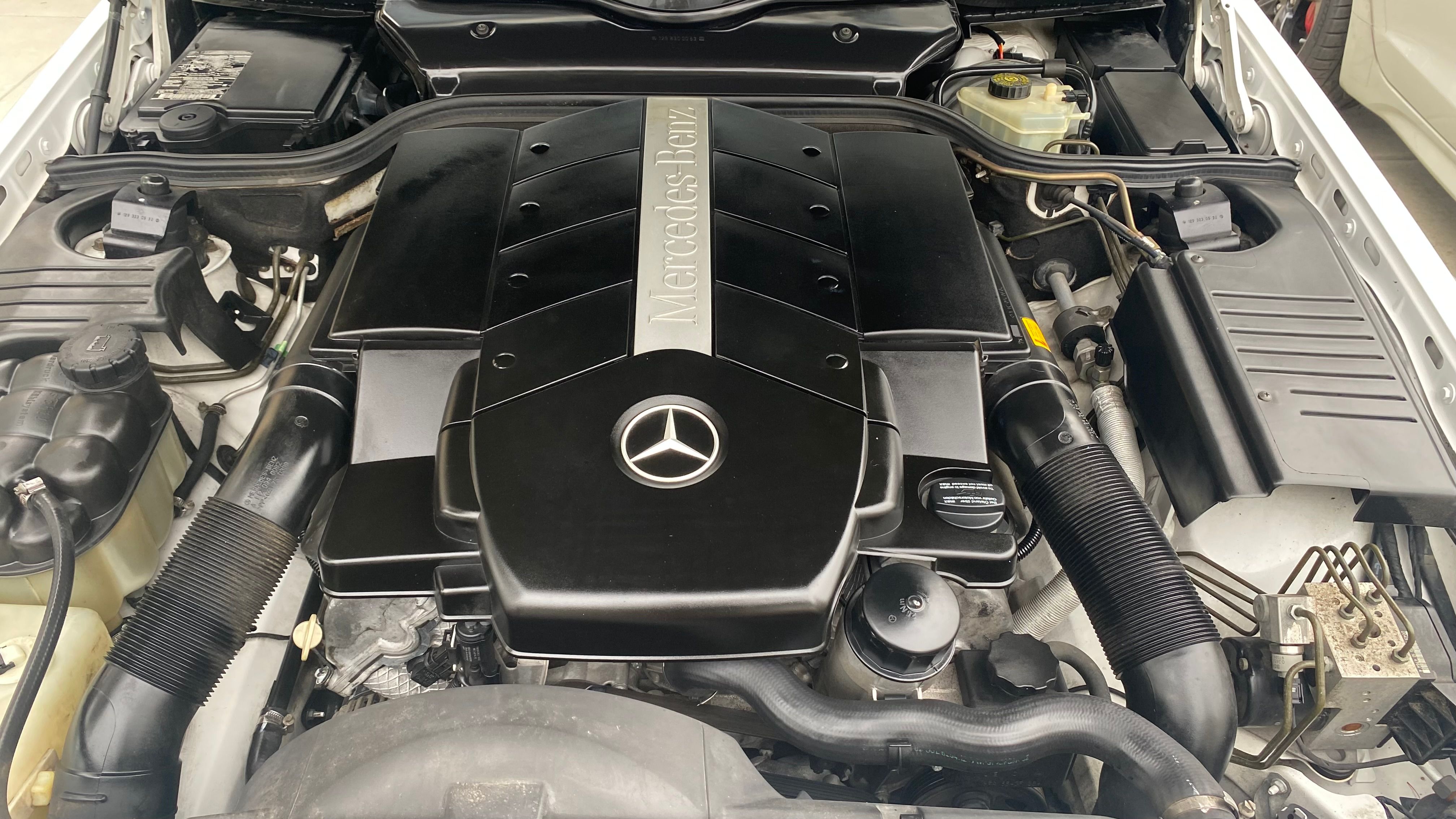 Used 2000 Mercedes-Benz SL 500 image 12