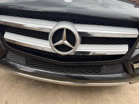 Used 2015 Mercedes-Benz GL 450 4MATIC image 12