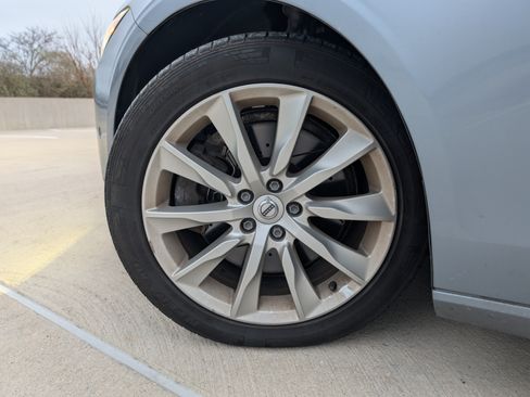 Used 2017 Volvo S90 T6 Momentum w/ Vision Package image 12